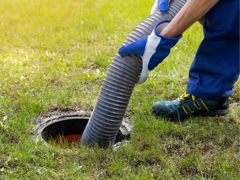 A Importância da Manutenção Regular de Fossas Sépticas